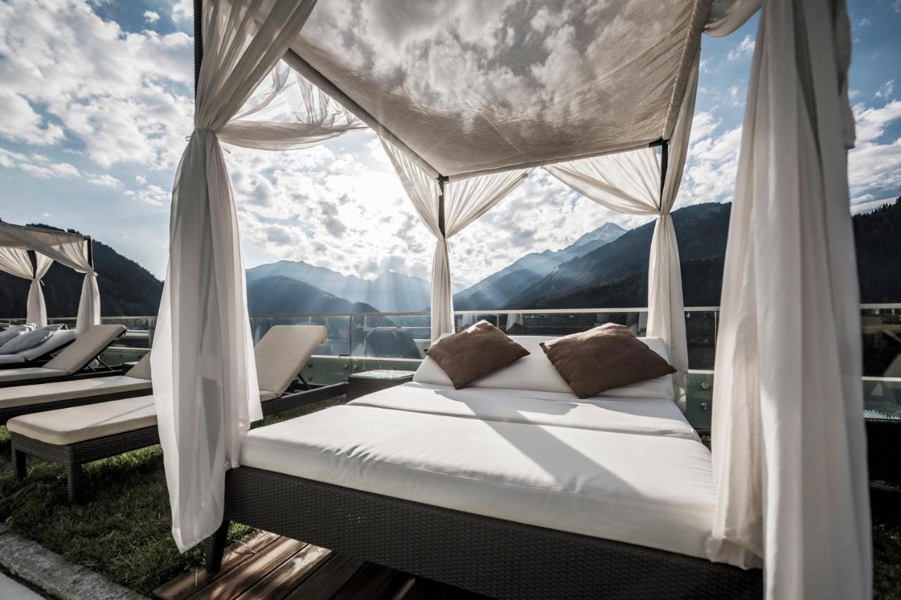 Stock Resort Finkenberg Extérieur photo